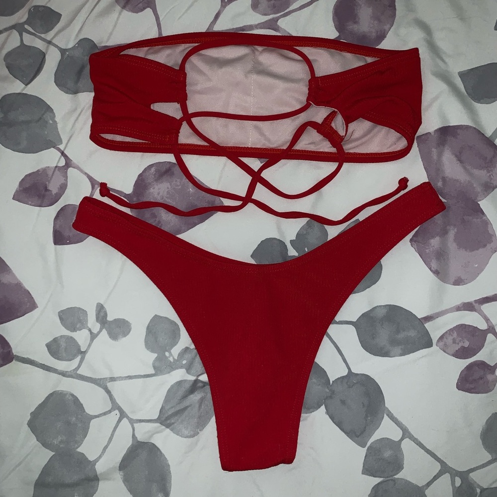 Zaful Red Strapless Swimsuit Set - Picture 4 of 4